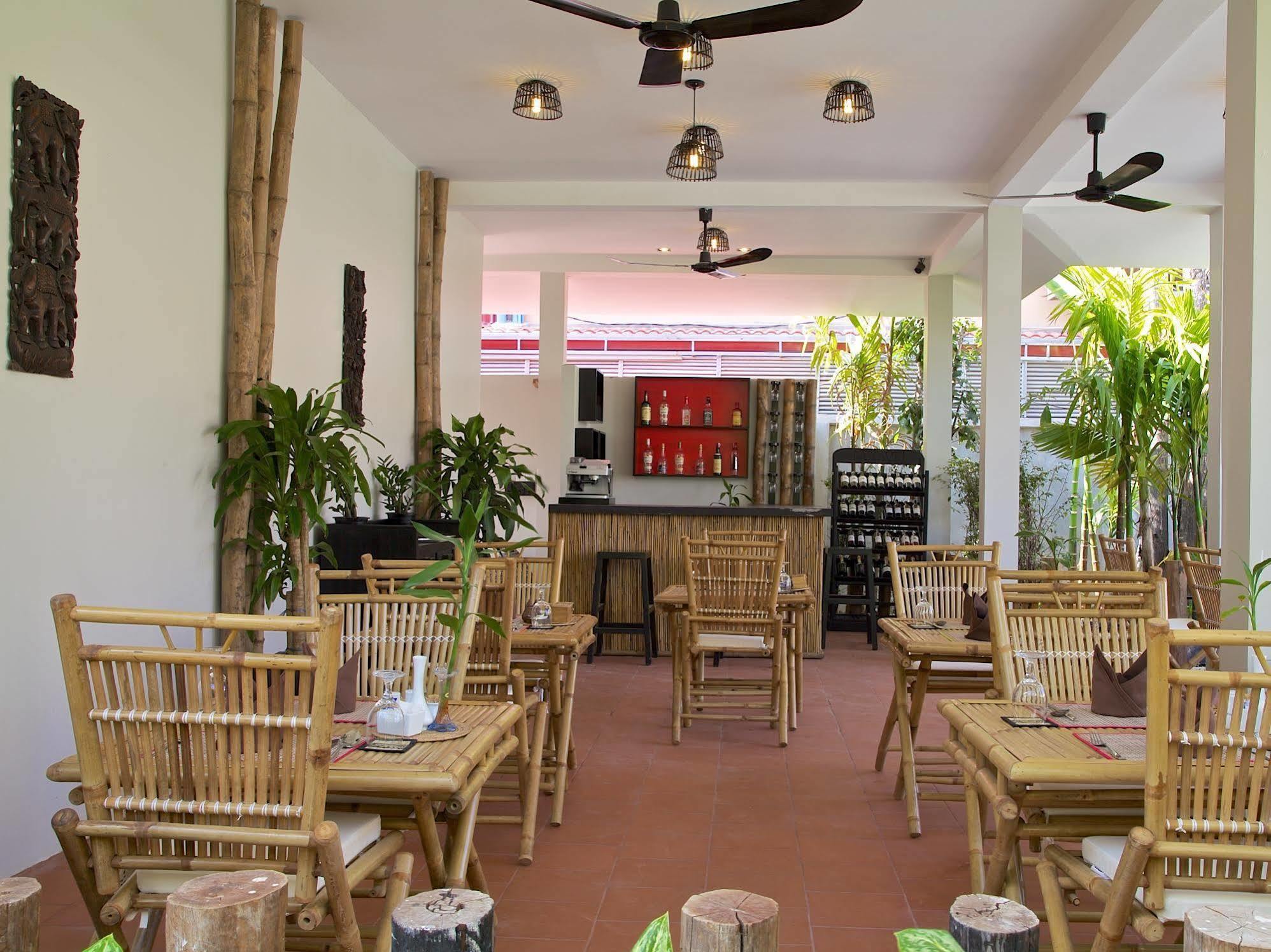 Готель Angkor Magic Tree Boutique Сіємреап Екстер'єр фото